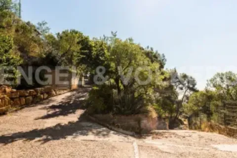Сasa de 4 dormitorios en venta en Vallvidrera - el Tibidabo i les Planes, Barcelona, Cataluña, Spain № 2637 - foto 27