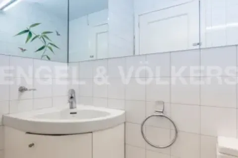 Сasa de 4 dormitorios en venta en Vallvidrera - el Tibidabo i les Planes, Barcelona, Cataluña, Spain № 2637 - foto 10