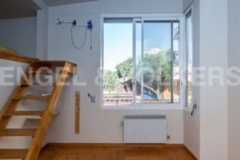 Сasa de 4 dormitorios en venta en Vallvidrera - el Tibidabo i les Planes, Barcelona, Cataluña, Spain № 2637 - foto 17