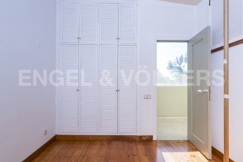 Сasa de 4 dormitorios en venta en Vallvidrera - el Tibidabo i les Planes, Barcelona, Cataluña, Spain № 2638 - foto 21