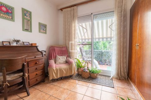Купить виллу в Кастельдефельс, Испания с 7 спален, 336м², № 8866 - фото 28