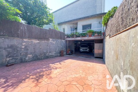 Купить дом в Сан-Антонио-де-Виламайор, Испания с 4 спальни, 195м², № 8869 - фото 2