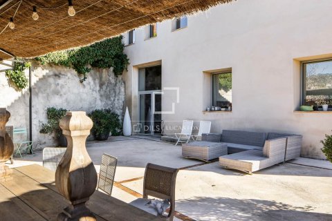 5 bedrooms villa for sale in Tiana, Barcelona, Catalonia, Spain № 7114 - photo 10