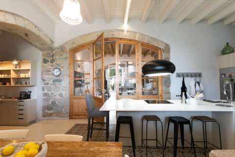 5 bedrooms villa for sale in Tiana, Barcelona, Catalonia, Spain № 7114 - photo 20