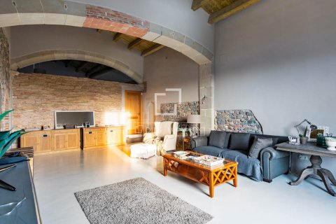 5 bedrooms villa for sale in Tiana, Barcelona, Catalonia, Spain № 7114 - photo 2