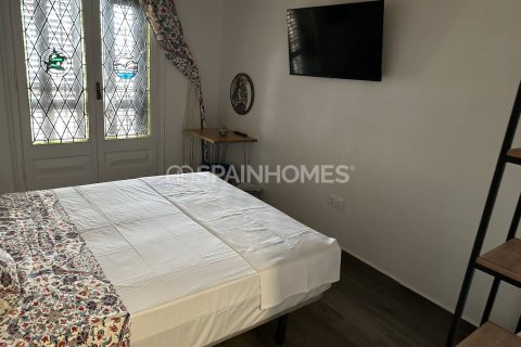 20 bedrooms commercial property for sale in El Masnou, Barcelona, Catalonia, Spain № 7112 - photo 5