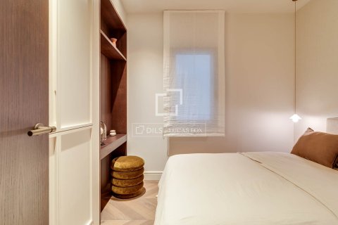 3 bedrooms apartment for sale in Barcelona, Catalonia, Spain № 7115 - photo 13