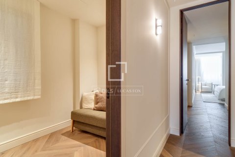3 bedrooms apartment for sale in Barcelona, Catalonia, Spain № 7115 - photo 8