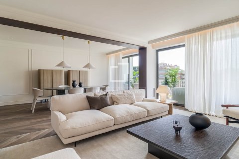 3 bedrooms apartment for sale in Barcelona, Catalonia, Spain № 7115 - photo 30