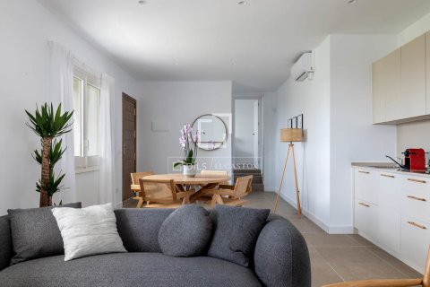 4 bedrooms villa for sale in Sant Pol de Mar, Barcelona, Catalonia, Spain № 7117 - photo 18