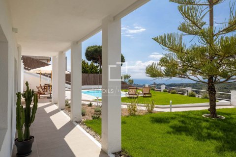 4 bedrooms villa for sale in Sant Pol de Mar, Barcelona, Catalonia, Spain № 7117 - photo 2