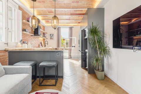 Ático de 1 dormitorio en venta en Barcelona, Cataluña, Spain № 7250 - foto 20