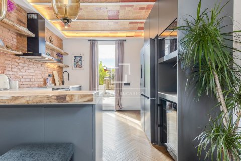Ático de 1 dormitorio en venta en Barcelona, Cataluña, Spain № 7250 - foto 19