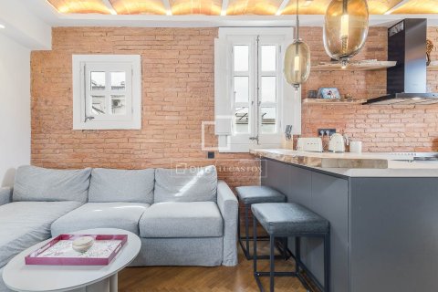 Ático de 1 dormitorio en venta en Barcelona, Cataluña, Spain № 7250 - foto 13