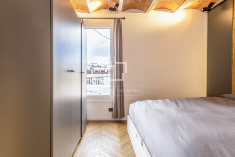 Ático de 1 dormitorio en venta en Barcelona, Cataluña, Spain № 7250 - foto 10