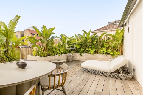 Ático de 1 dormitorio en venta en Barcelona, Cataluña, Spain № 7250 - foto 25