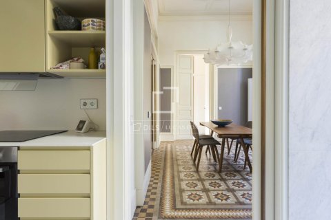 Снять в аренду квартиру в Барселона, Испания с 3 спальни, 144м², № 7245 - фото 18