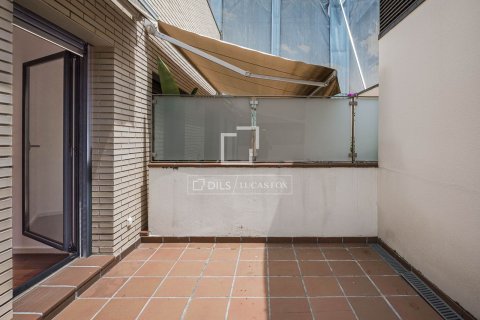 Купить квартиру в Сан-Кугат-дель-Вальес, Испания с 3 спальни, 84м², № 7249 - фото 3