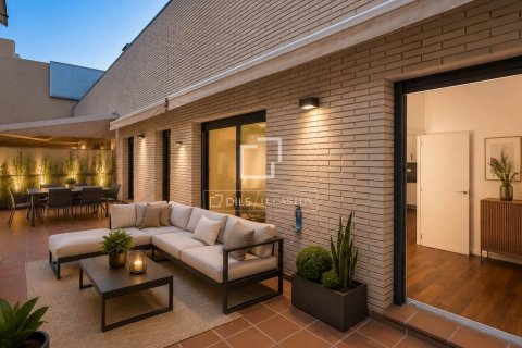 Apartamento de 3 dormitorios en venta en Sant Cugat del Vallès, Barcelona, Cataluña, Spain № 7249