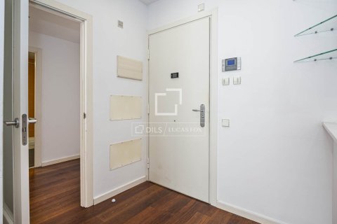 Купить квартиру в Сан-Кугат-дель-Вальес, Испания с 3 спальни, 84м², № 7249 - фото 6