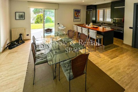 Купить дом в Кастель-Пладжа-д'Аро, Испания с 3 спальни, 166м², № 6770 - фото 7