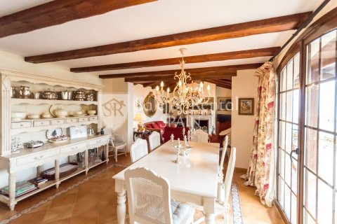 Сasa de 5 dormitorios en venta en Lloret de Mar, Gerona, Cataluña, Spain № 6769 - foto 7