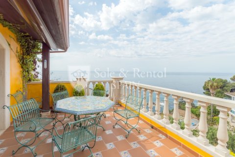 Сasa de 5 dormitorios en venta en Lloret de Mar, Gerona, Cataluña, Spain № 6769 - foto 3