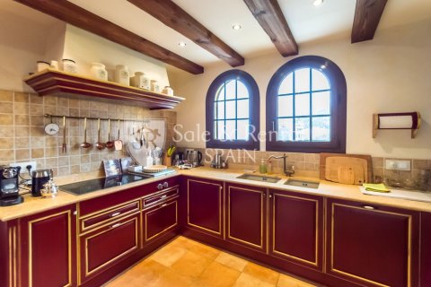 Сasa de 5 dormitorios en venta en Lloret de Mar, Gerona, Cataluña, Spain № 6769 - foto 12