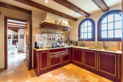 Сasa de 5 dormitorios en venta en Lloret de Mar, Gerona, Cataluña, Spain № 6769 - foto 11