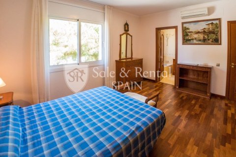 Сasa de 6 dormitorios en venta en Platja D'aro, Gerona, Cataluña, Spain № 6771 - foto 20