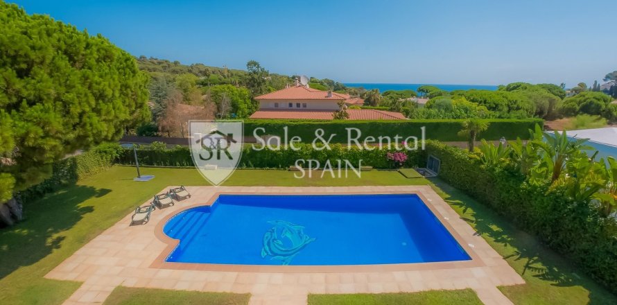 Сasa de 6 dormitorios en venta en Platja D'aro, Gerona, Cataluña, Spain № 6771