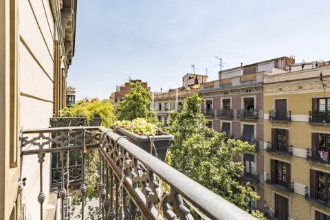 4 chambres apartment à vendre à Barcelona, Catalonia, Spain № 8534 - photo 20