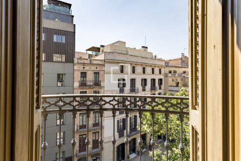 4 chambres apartment à vendre à Barcelona, Catalonia, Spain № 8534 - photo 24