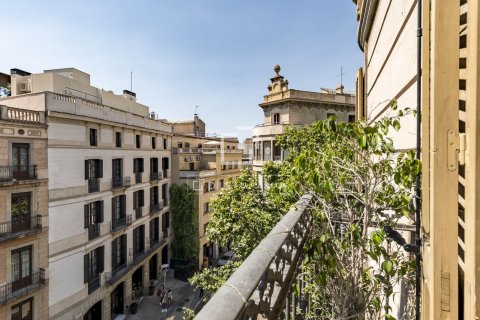 4 chambres apartment à vendre à Barcelona, Catalonia, Spain № 8534 - photo 30
