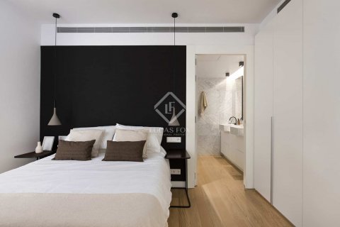 Купить квартиру в Барселона, Испания с 2 спальни, 126м², № 8535 - фото 12