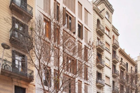 Купить квартиру в Барселона, Испания с 2 спальни, 126м², № 8535 - фото 23