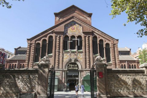 4 bedrooms apartment for sale in Barcelona, Catalonia, Spain № 8529 - photo 7