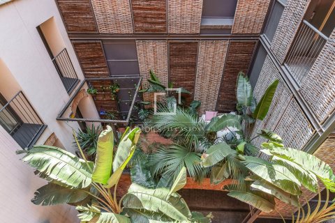 Apartamento de 2 dormitorios en venta en Barcelona, Cataluña, Spain № 8532
