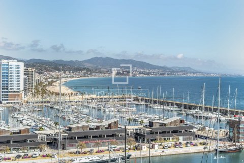 3 bedrooms apartment for sale in Barcelona, Catalonia, Spain № 8536 - photo 4