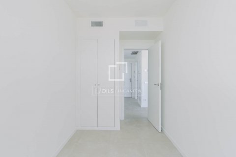 3 bedrooms apartment for sale in Barcelona, Catalonia, Spain № 8536 - photo 19