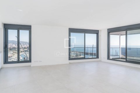 3 bedrooms apartment for sale in Barcelona, Catalonia, Spain № 8536 - photo 12