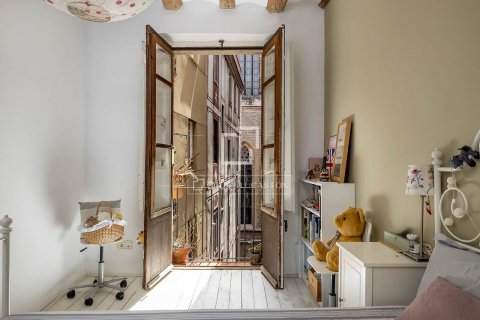 Купить квартиру в Барселона, Испания с 3 спальни, 118м², № 8533 - фото 16