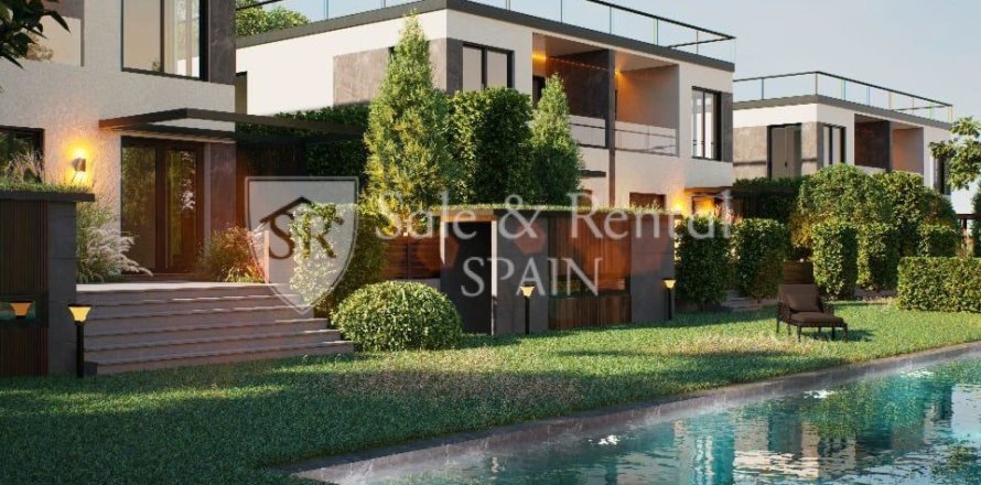 Сasa de 3 dormitorios en venta en Lloret de Mar, Gerona, Cataluña, Spain № 6665