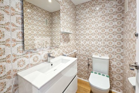 Купить квартиру в Сант-Фелиу-де-Гиксолс, Испания с 3 спальни, 90м², № 6669 - фото 30