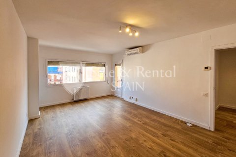 Купить квартиру в Сант-Фелиу-де-Гиксолс, Испания с 3 спальни, 90м², № 6669 - фото 4