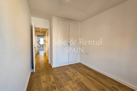 Купить квартиру в Сант-Фелиу-де-Гиксолс, Испания с 3 спальни, 90м², № 6669 - фото 23