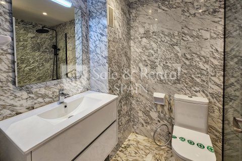 Купить квартиру в Сант-Фелиу-де-Гиксолс, Испания с 3 спальни, 90м², № 6669 - фото 24