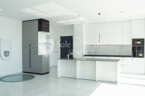 Сasa de 3 dormitorios en venta en Lloret de Mar, Gerona, Cataluña, Spain № 6666 - foto 6