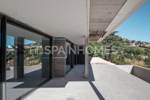 Villa de 5 dormitorios en venta en Barcelona, Cataluña, Spain № 1302 - foto 16