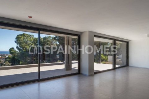 Villa de 5 dormitorios en venta en Barcelona, Cataluña, Spain № 1302 - foto 12
